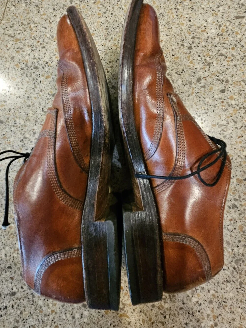 Allen Edmonds Brown  Wingtip Austerity Brogue Leather Shoe SZ 9.5  A USA